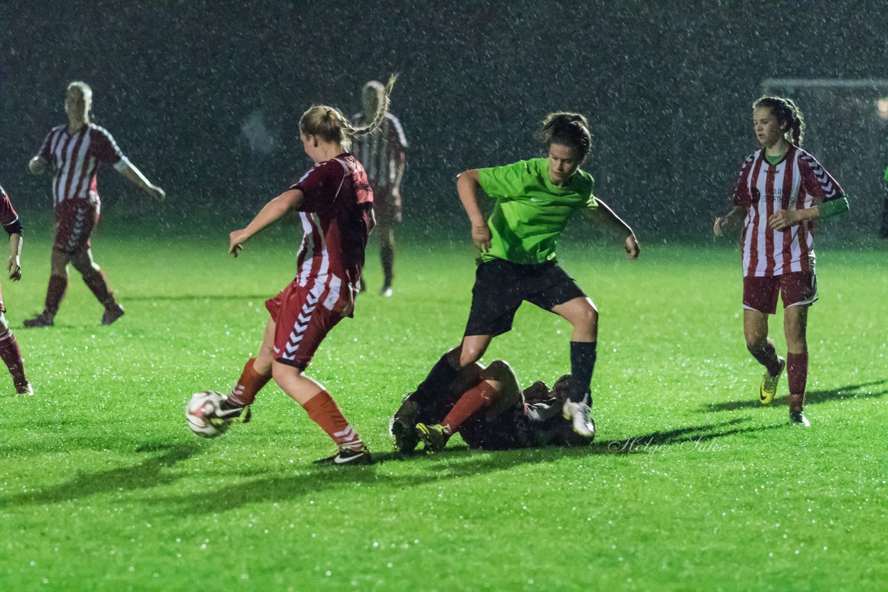 Bild 120 - B-Juniorinnen TuS Tensfeld - MTSV Olympia Neumnster : Ergebnis: 4:1